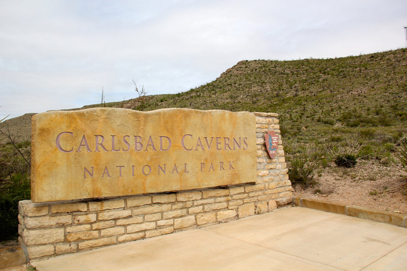 Carlsbad Caverns sign.