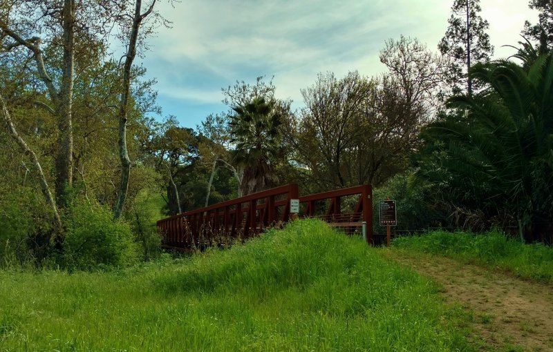 The bridge over Los Alamitos Creek at the beginning of Almaden Trail.