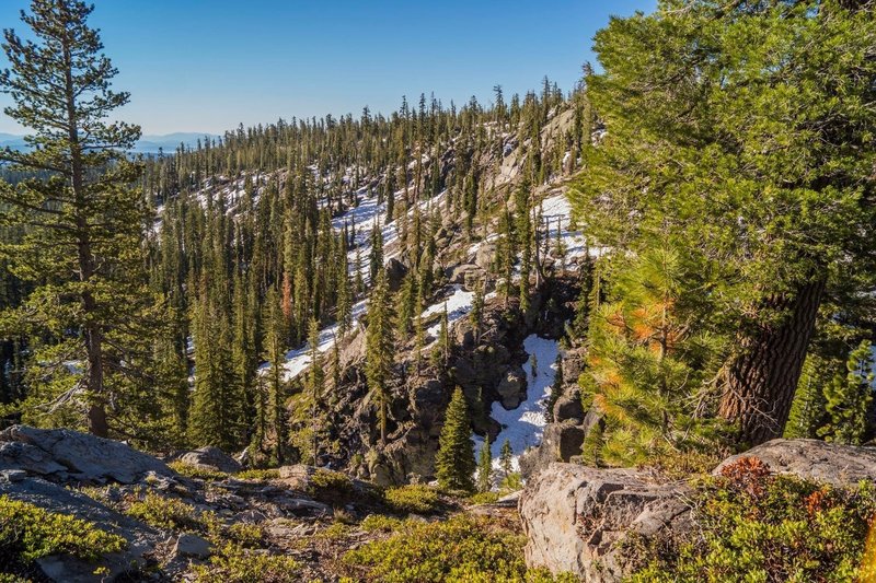 Heading to Kings Creek Falls and overlooking the mountain