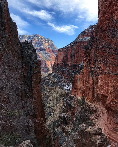 Hiking down the North Kaibab.