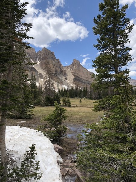 Trailside views, leaving Amethyst Lake.