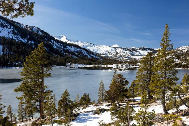 Lower Echo Lake from Pacific Crest Trail