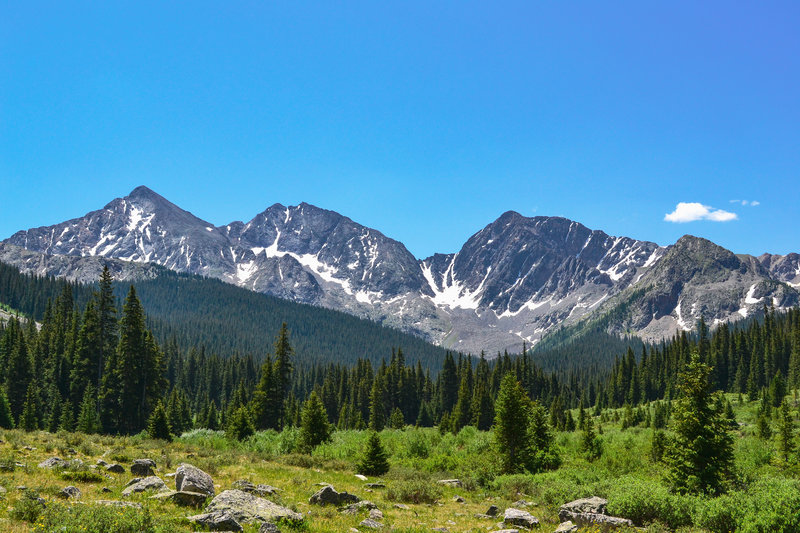 A great view of the three apostles basin.