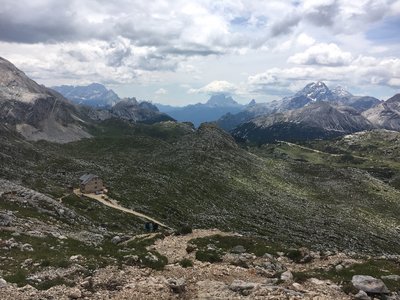 View from Forcella Sora Forno down on Rifugio Biella