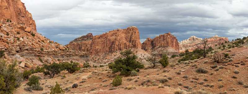 The rising Waterpocket Fold from the Chimney Rock Trail