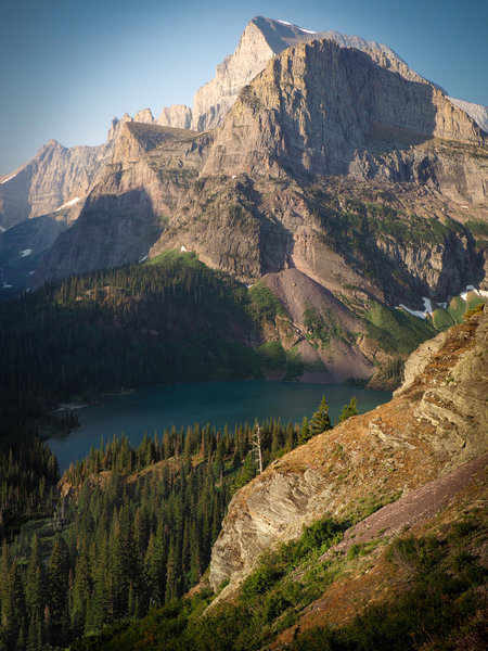 Grinnell Lake (center) and surrounding mountains as seen from the ascent to Upper Grinnell Lake.