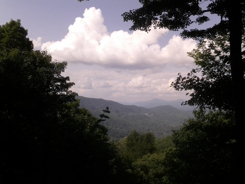 View from Foscoe View. Signage (not pictured) identifies the peaks in the distance.