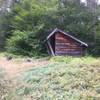 Small shelter mid-way on the trail