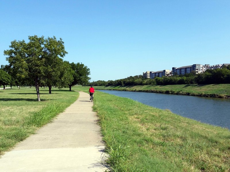 Sharing the path along the river