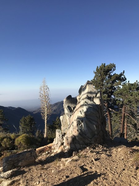 09/05/2018 Baldy via Bear Canyon Trail.  Interesting rock formation looking to the west on the climb up