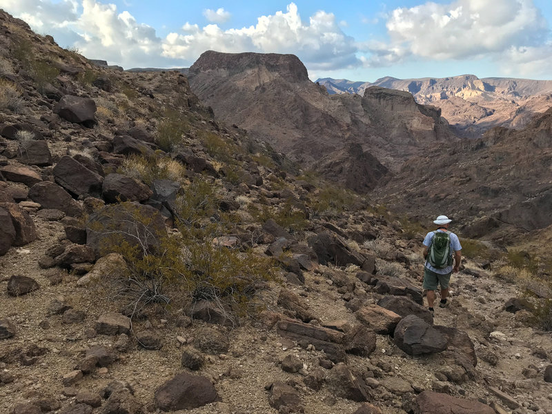 on the trail to hot springs