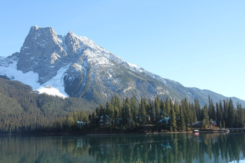 Emerald Lake with Mount Field in the background.