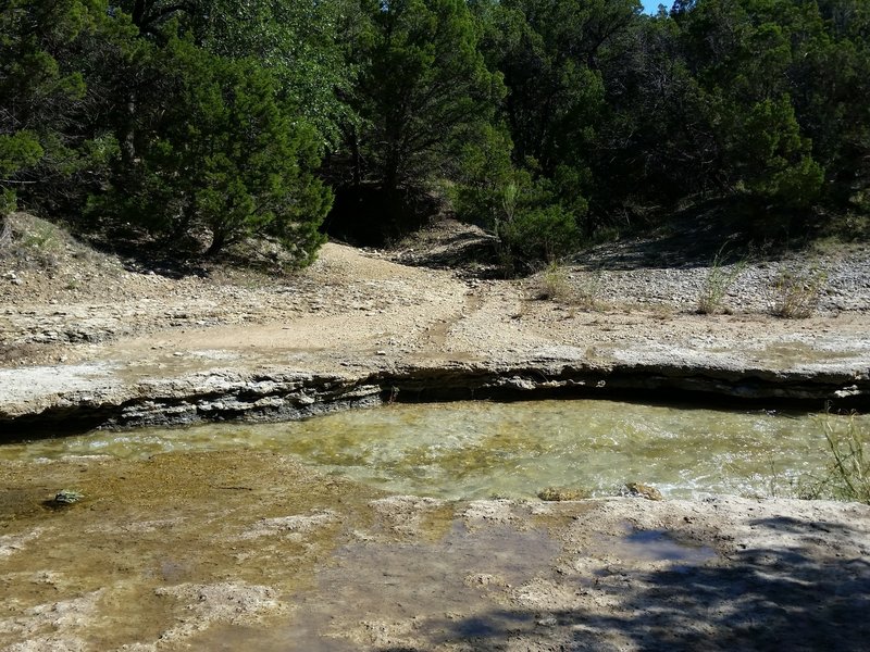 Beginning of the spillway trail -- get a good running start!