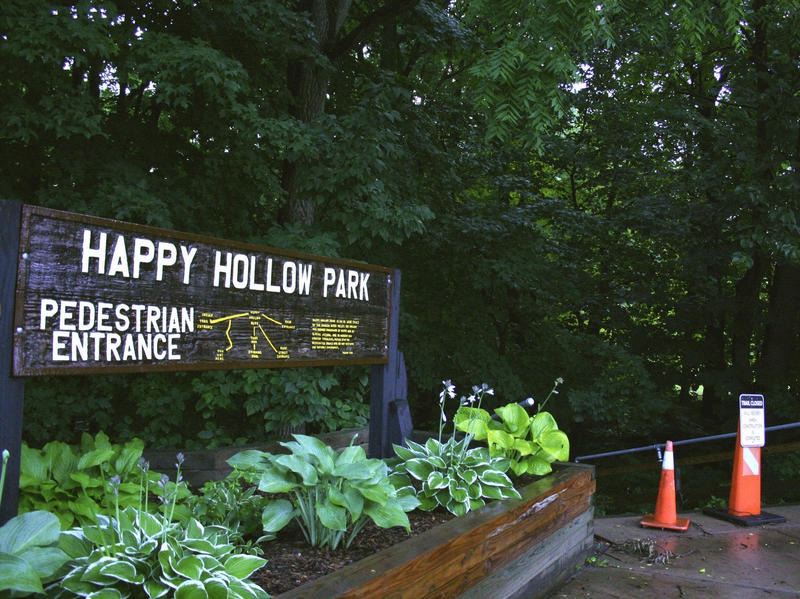 Happy Hollow Park n.orthern entrance