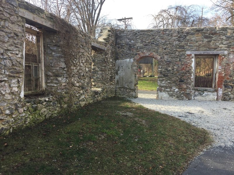 A stone structure on Yorklyn Bridge Trail.