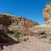 The rocky and wide bed of Cottonwood Wash as you enter the Waterpocket Fold