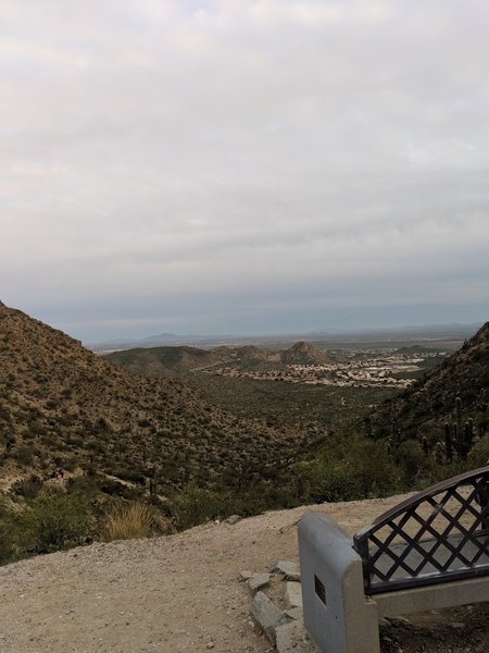 A view from the top. Intersection with the National and Kiwanis trail - and Summit Rd.  A nice bench and some smooth boulders to take a rest.