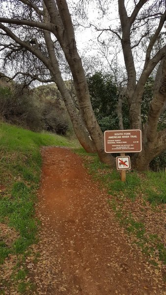 Trailhead sign at the west end of the South Fork American River Trail.