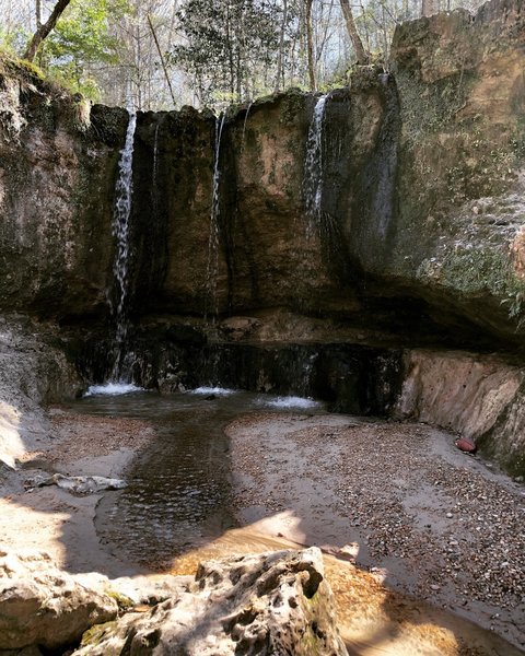 First waterfall on the trail