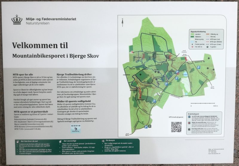 Trailhead sign / Skiltet ved sporets begyndelse - Det er dog ikke den rute, man skal følge