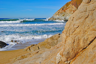 Grey Whale Cove, rocks and waves