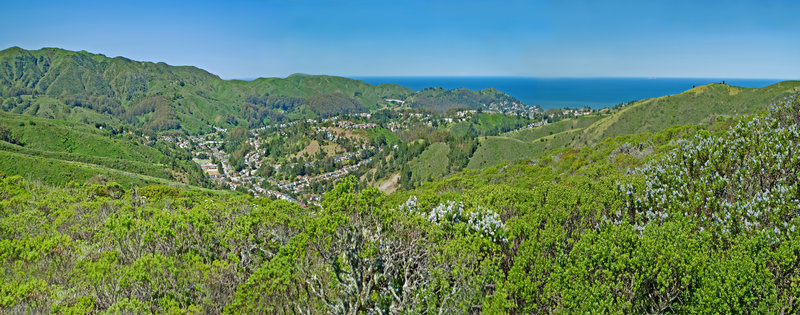 Looking towards Pacifica with Montara Mt. on the left and Cattle Hill on the right.