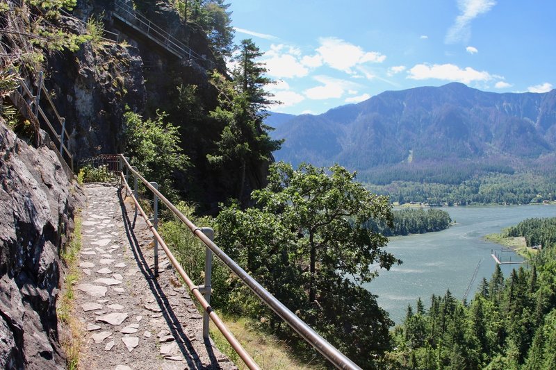 Paved ramp trail as Oregon can be seen in distance