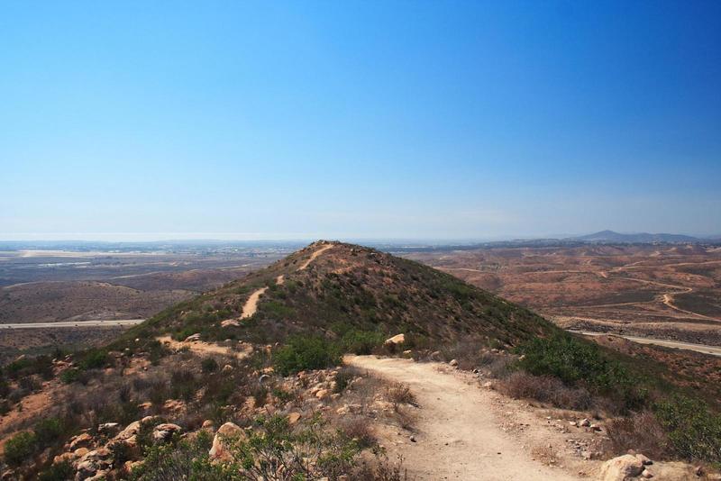 Along the ridgeline of the North Fortuna Trail.