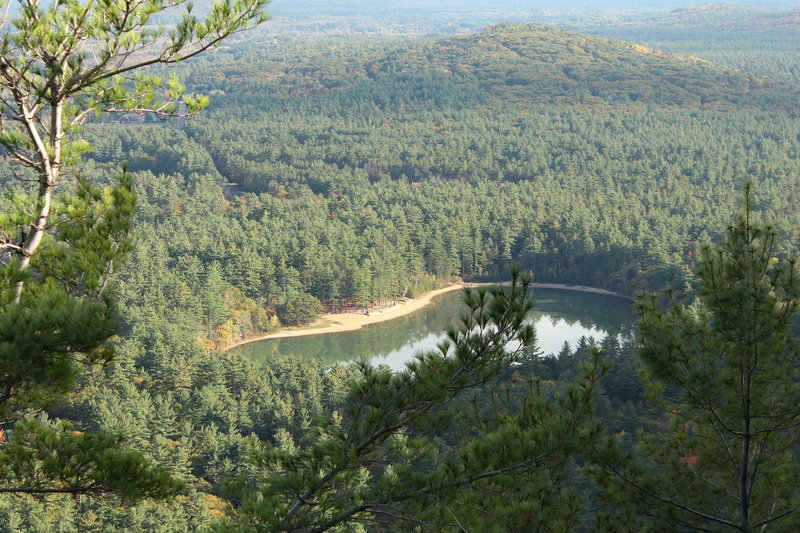 Echo Lake from Cathedral Ledge, North Conway