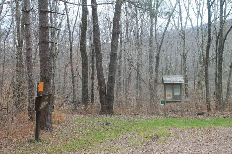 Middle Mountain Trail Parking Area