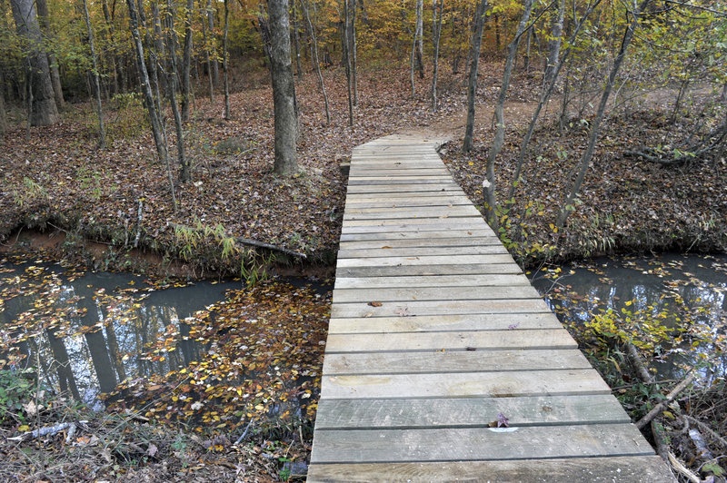 Twelve Mile Creek Trail: Walnut Creek Park Segment Hiking Trail ...