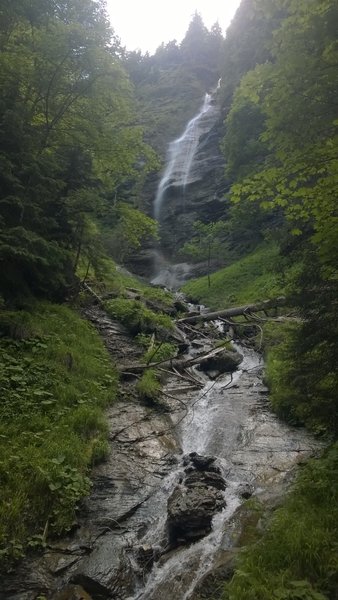 Muren hike: one of the waterfalls / cascades