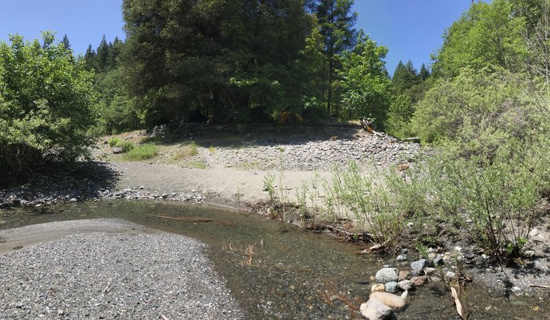 Sandy beach at remains of Virgin Creek Guard Station on New River