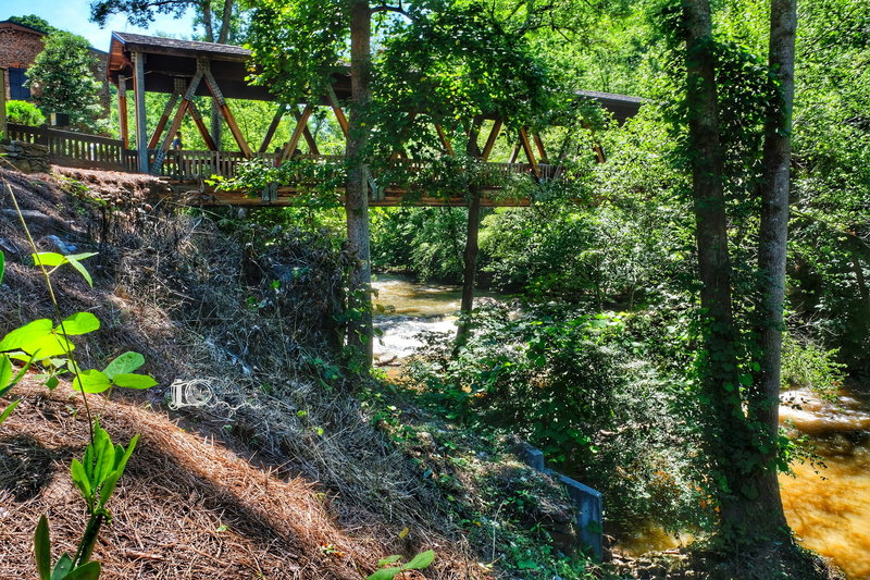 Vickery Creek covered footbridge.