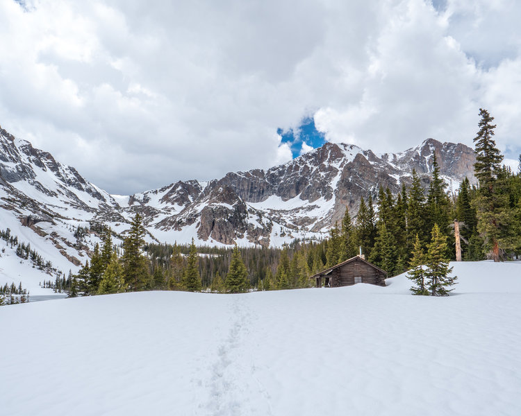 A view of the ranger hut on Thunder Lake.