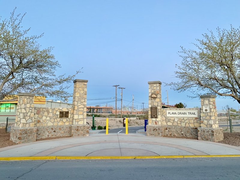 Playa Drain Trail main entrance.