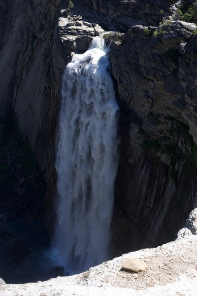 Illilouette Falls is seen from just off the trail. The Panorama Trail is the only place where you can see the entire waterfall.