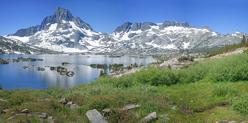 Thousand Island Lake. The valley between Banner Pk. on left and Mt. Davis on right leads to North Glacier Pass and Lake Catherine. You can easily hike off-route from Island Pass to the back of Thousand Island Lake