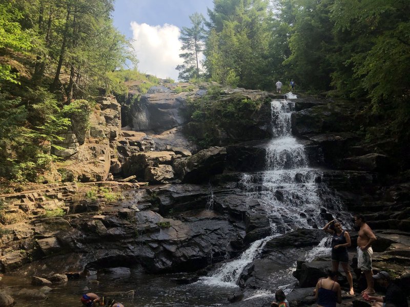 Shelving Rock Falls