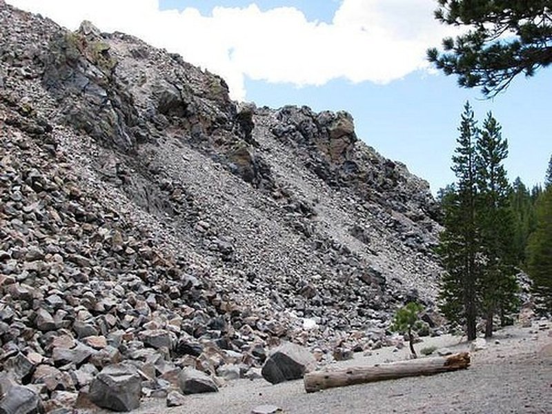 Obsidian Dome pushes up through the earth.