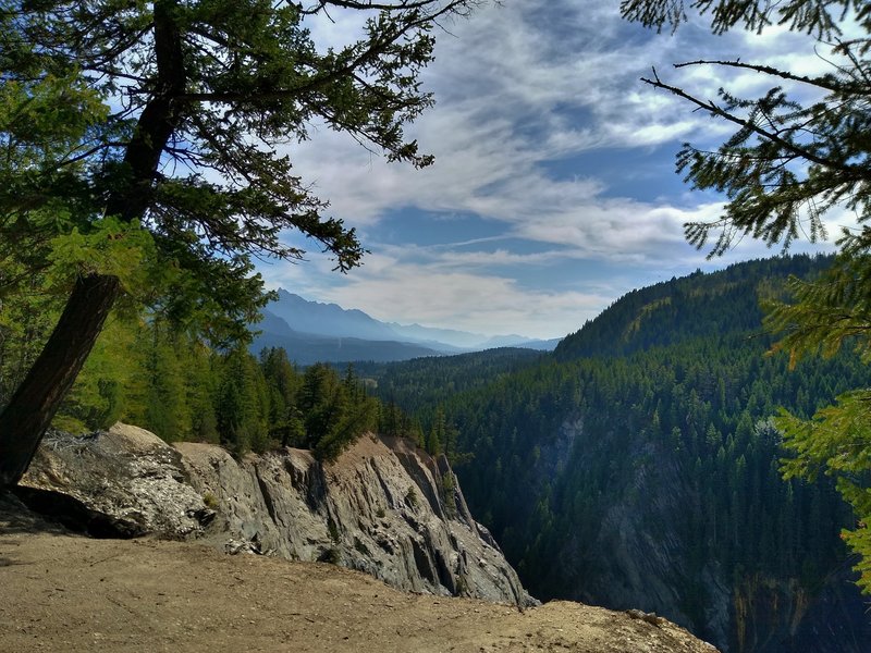 The deep canyon and mountains to the east, seen from Canyon Creek Trail.