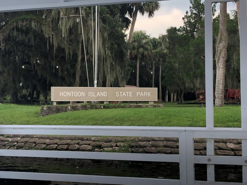 Hontoon State Park Entrance