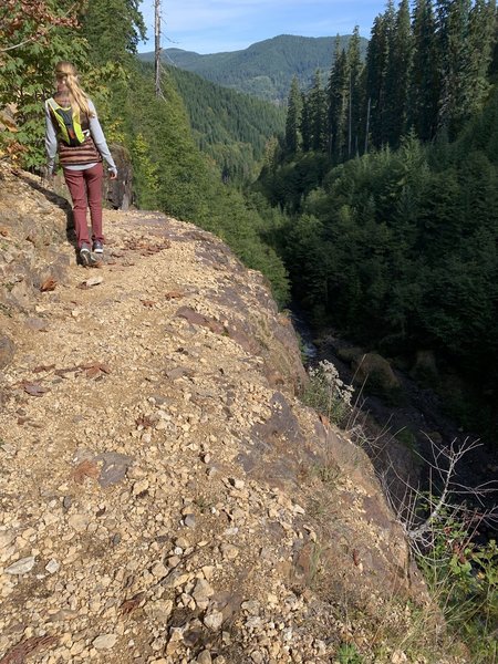 Hiking a section of the trail that drops off on one side... the views are gorgeous!