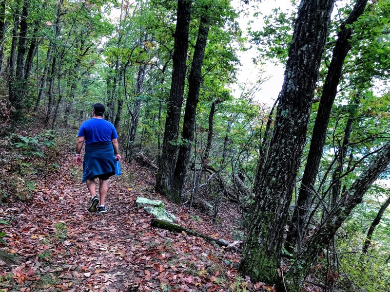 Steep drop-offs along the trail