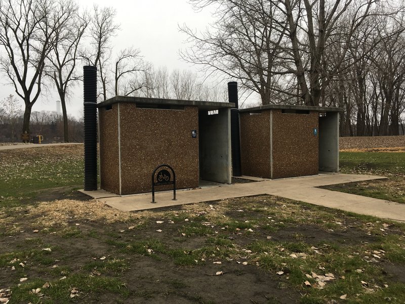 There are restrooms in the parking lot that are kept decently well!