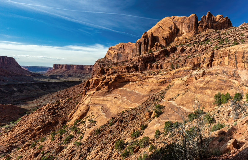 A rewarding sunset view along the canyon southwest of Upheaval Dome