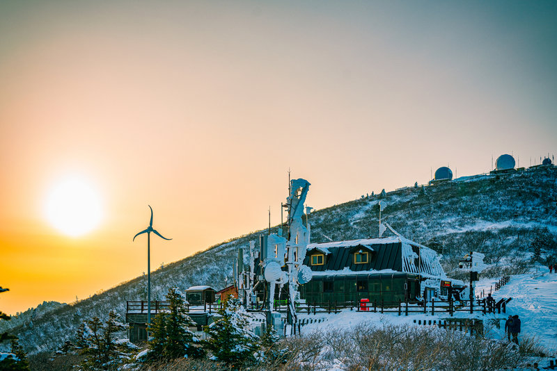 Jungcheong Shelter in Seoraksan National Park