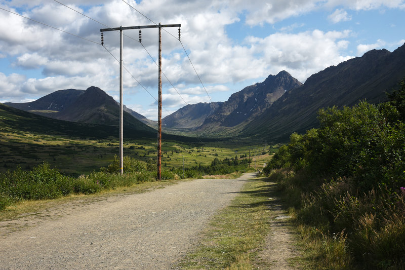 Powerline Pass Trail at Glen Alps. Chugach State Park, Alaska