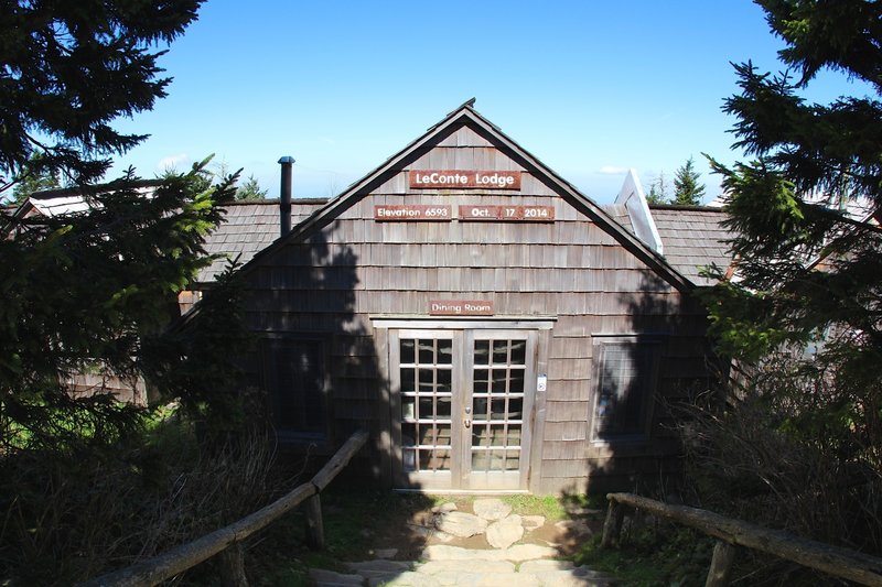 Le Conte Dining Room House