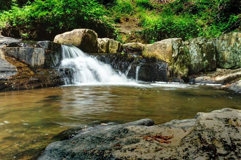 One of the small waterfalls along the cascade